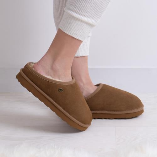 Ladies Kara Sheepskin Slipper Chestnut