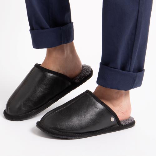 Mens Cooper Sheepskin Slipper Black